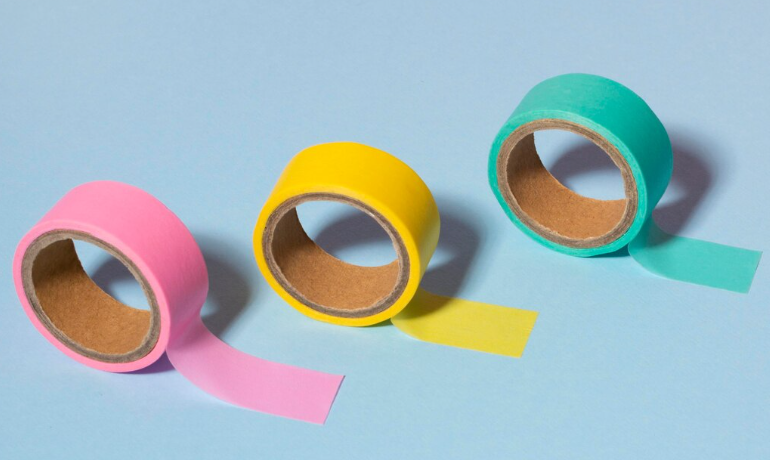 Self-adhesive papers